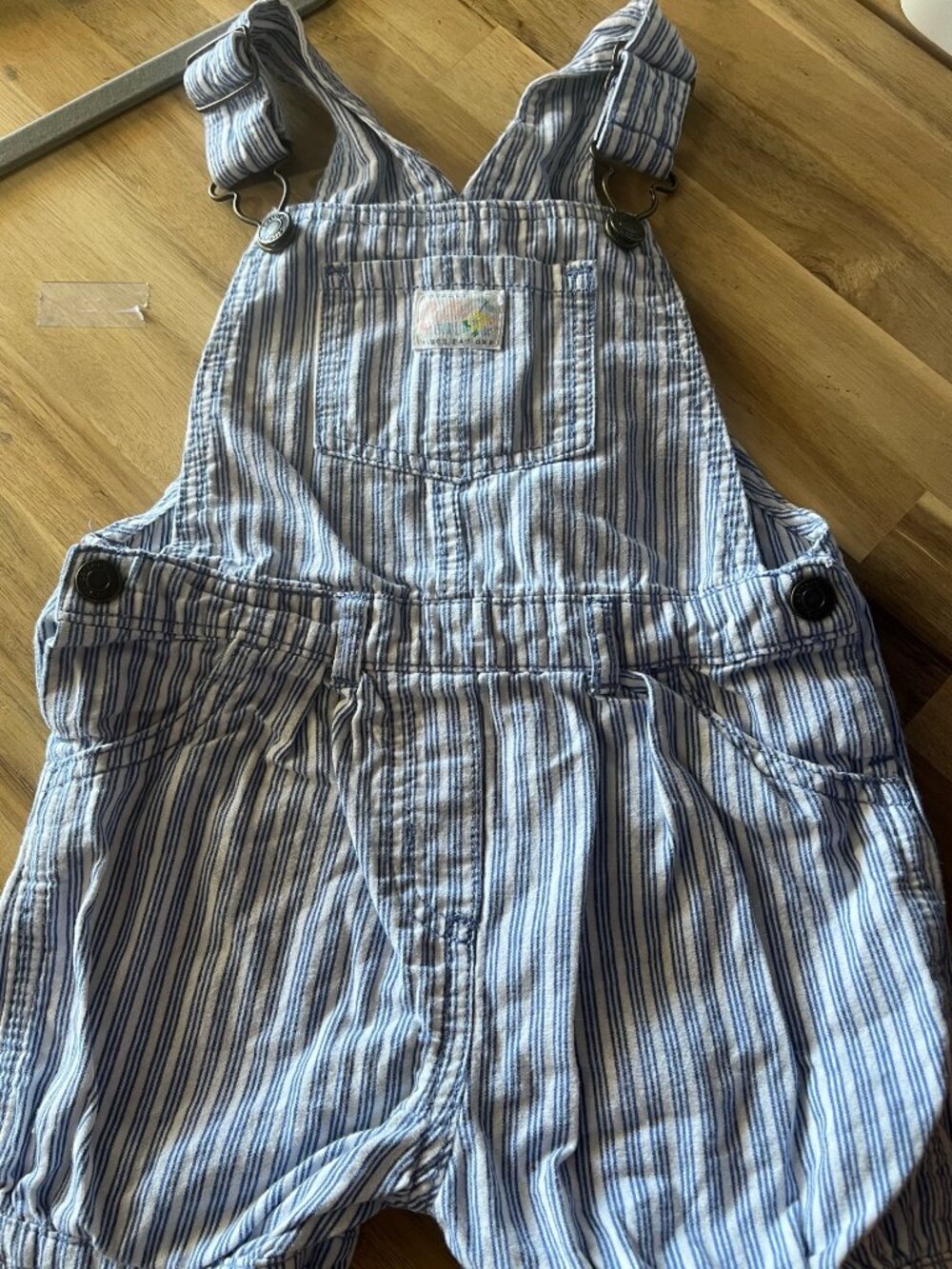 CARTERS OUTFIT